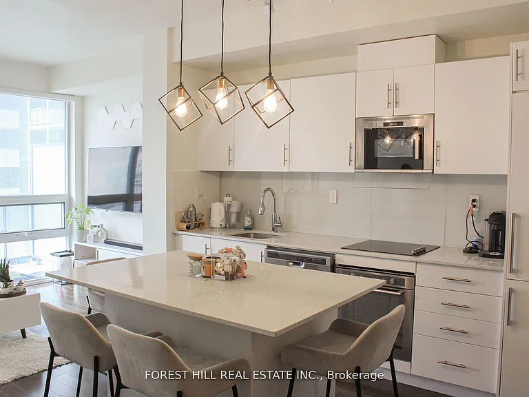 460 Adelaide St E #1716 — Photo 2