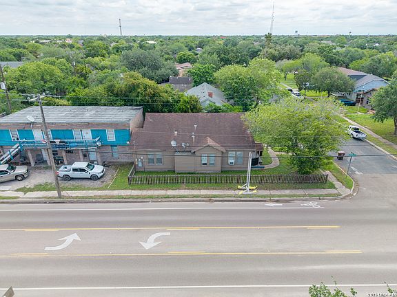 3rd image of 732 W ALICE AVE