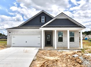 6 Goldstream Dr, Jackson, TN 38305