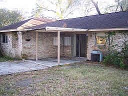 4th image of 14035 Woodforest Blvd