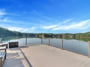 68 McAlister Rd, West Union, SC 29696