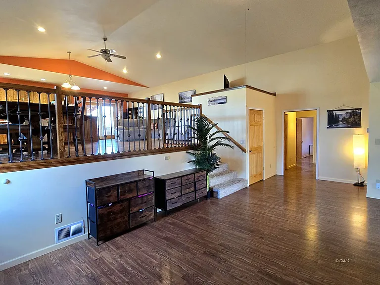 419 S Rosser Ave — Photo 21