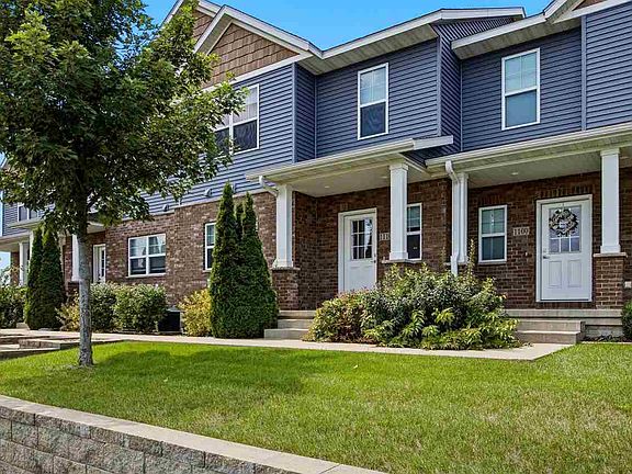 2nd image of 1110 Ivy Ln
