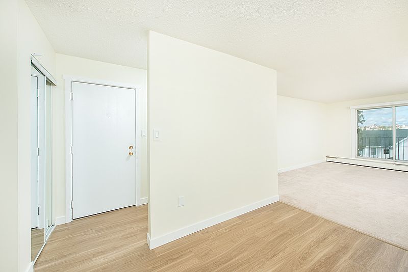 Spruce Grove Apartment for rent - 2 Bedrooms — photo 14