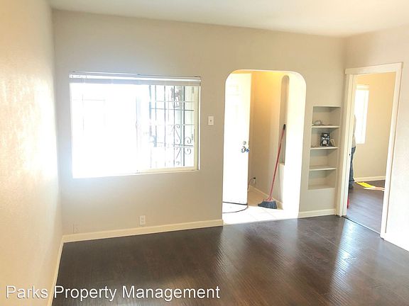 3rd image of 2304 Oakmont St APT 2