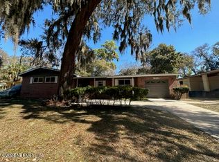 3989 Bess Rd, Jacksonville, FL 32277