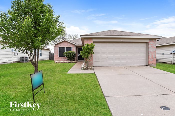 1st image of 813 Live Oak Dr