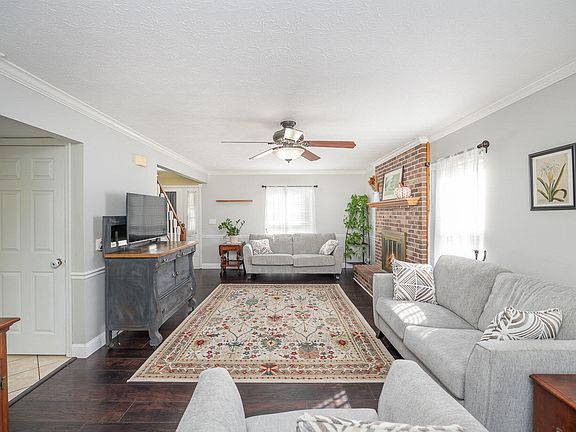 4th image of 1806 Promontory Dr