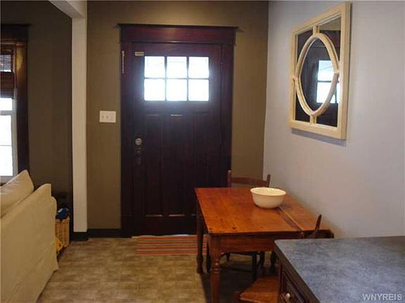 4th image of 75 Whitehall Ave