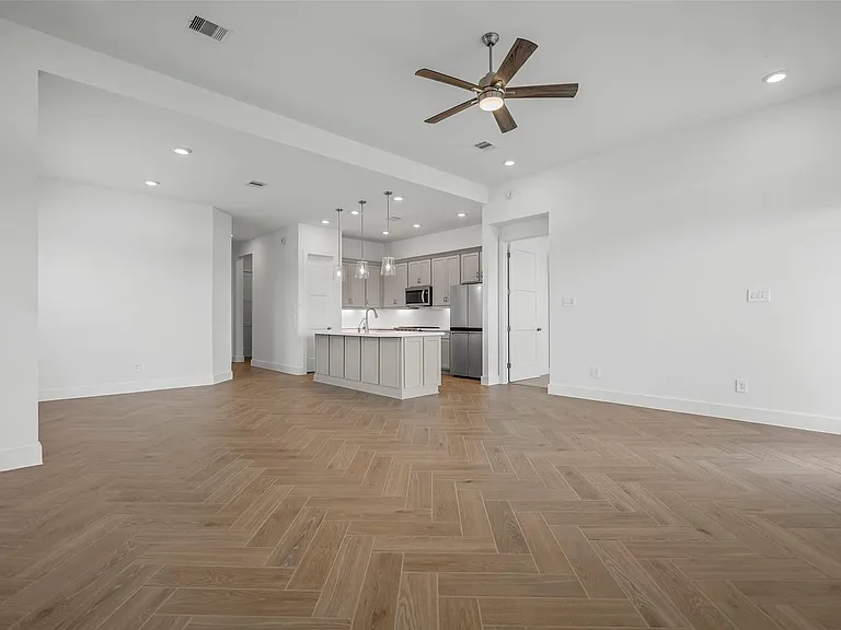21747 Zebra Swallowtail Dr — Photo 7