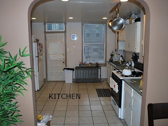 Spacious Kitchen