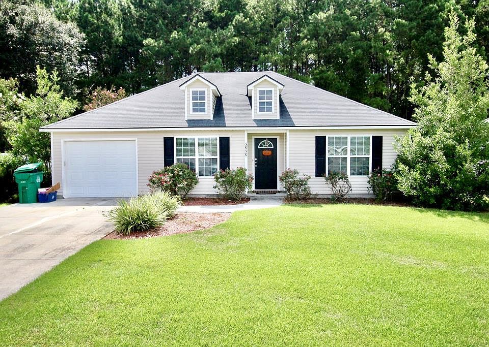 1st image of 3656 Druid Oaks Dr