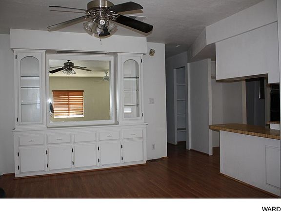 4th image of 330 N Stardust Ln