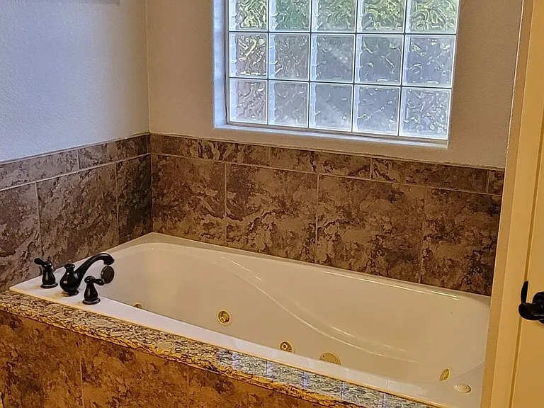 3505 Benjamin Davis Dr — Photo 10