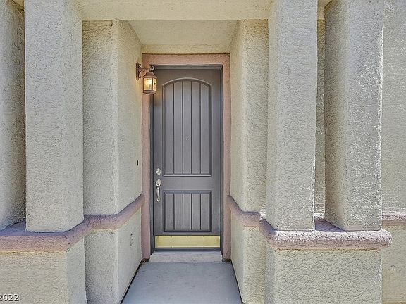 3rd image of 4187 Sparrow Rock St