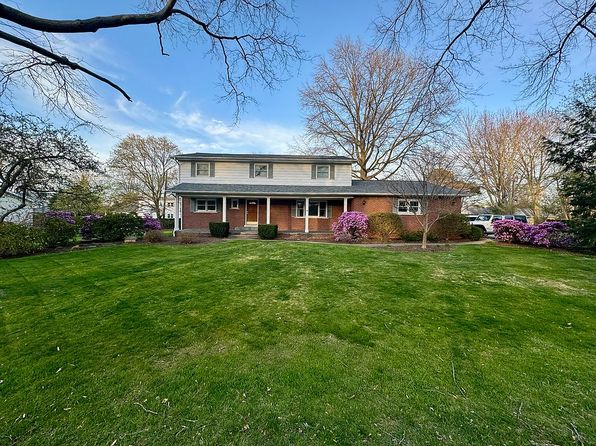 605 Pasadena Dr