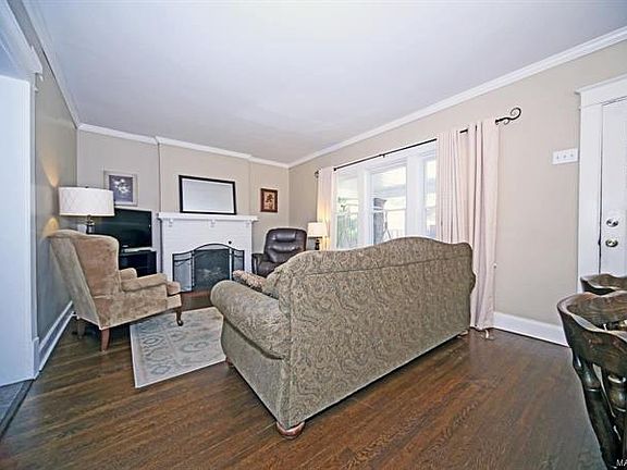 4th image of 8221 Madison Ave