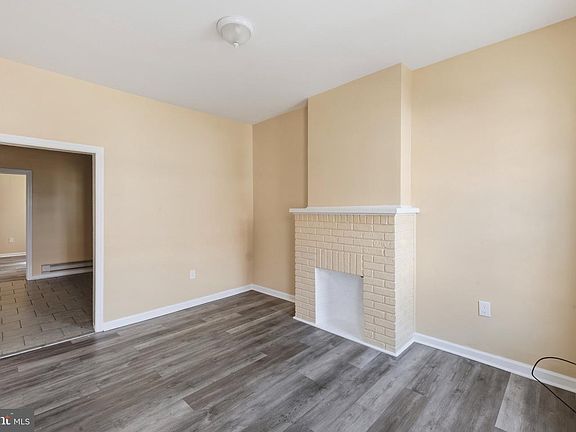 4th image of 4123 Orchard St
