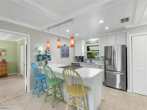 4257 Island Cir #5, Fort Myers, FL 33919