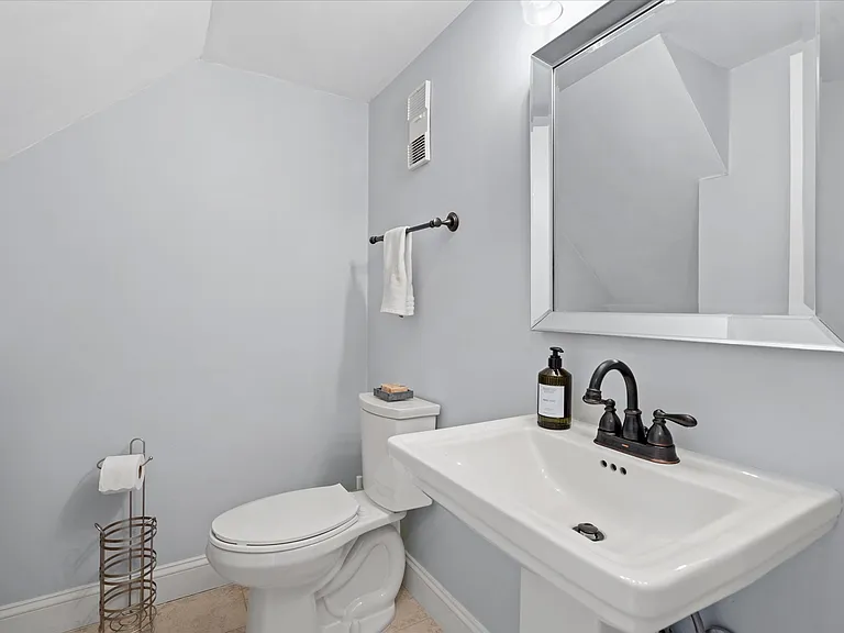 3908 Keller Ave — Photo 25