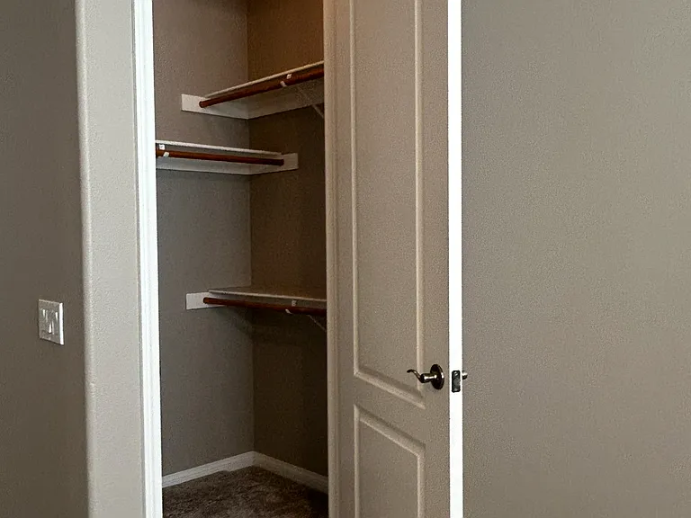 Master - His closet