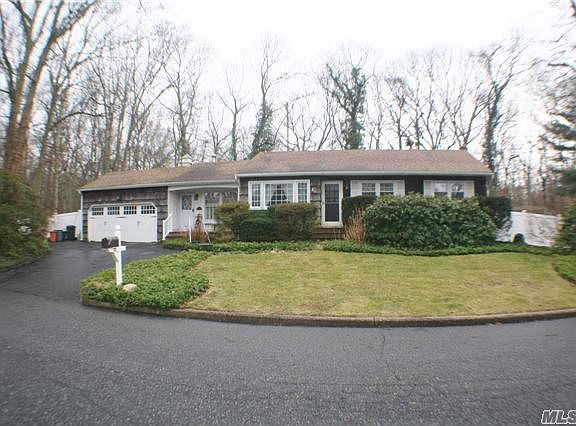 3rd image of 22 Black Locust Ave