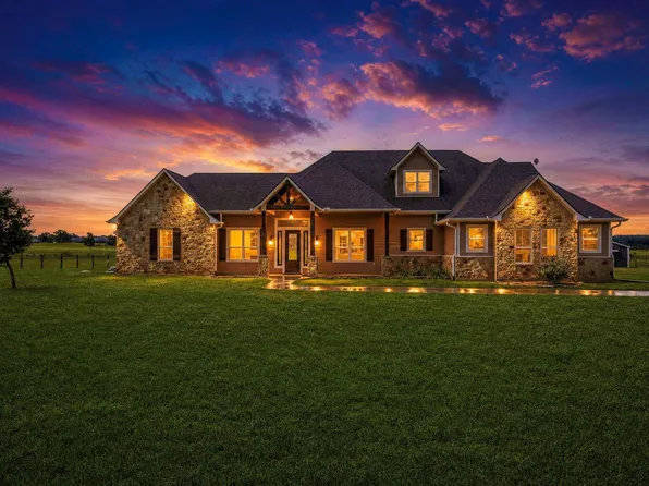 399 Fm 1696 Rd W, Huntsville, TX 77320