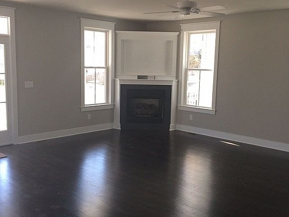 3rd image of 300 Atlantic Ave