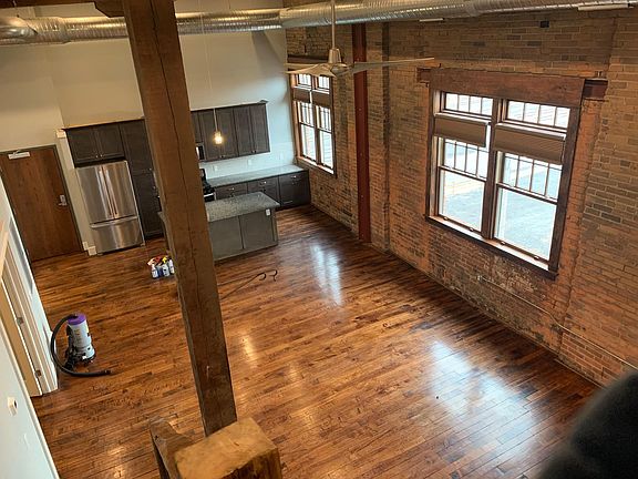 4th image of 65 Vandalia St APT 32