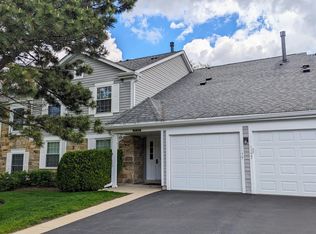 1127 Auburn Ln, Buffalo Grove, IL 60089