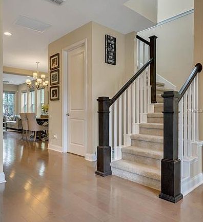 3rd image of 8869 Laureate Blvd