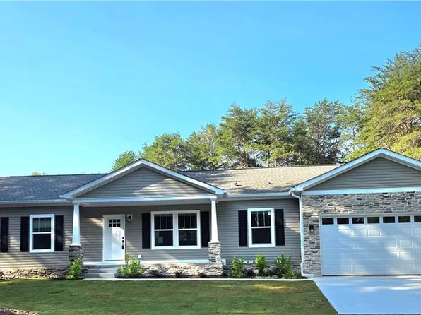 5574 Saddle Club Rd, Gainesville, GA 30506