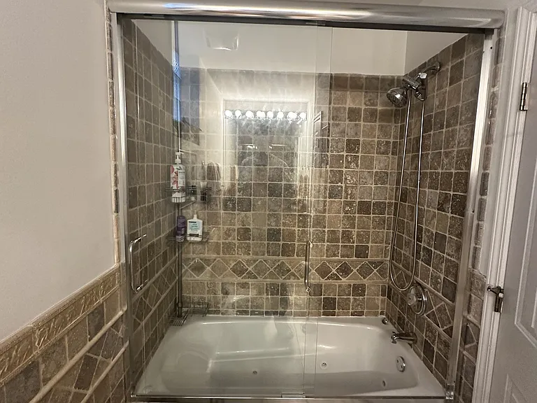 1627 W Grand Ave #3 — Photo 17