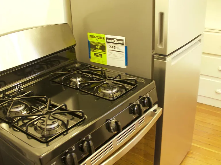 2815 I St #3 — Photo 10