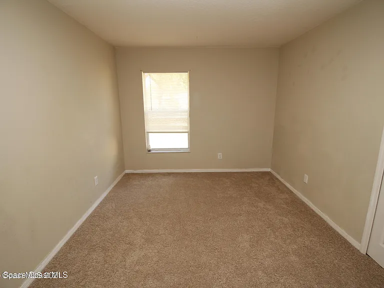 1266 Buffing Cir SE — Photo 11