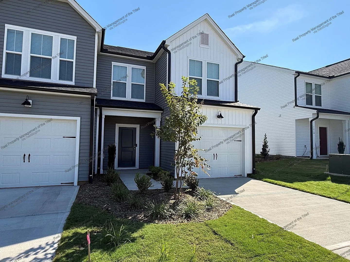 3 bed, 2.5 bath, 1558 sqft, $1,895 — Photo 1