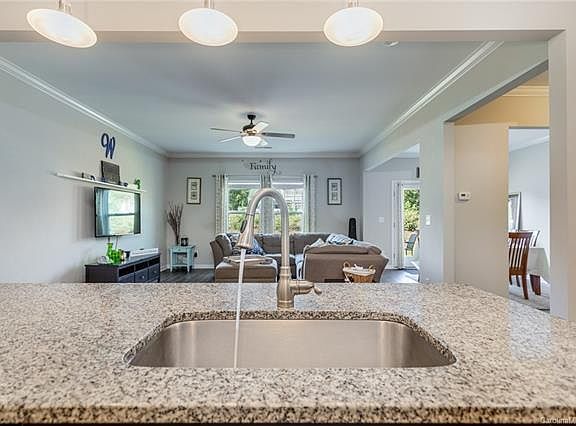 4th image of 874 Summerlake Dr #30