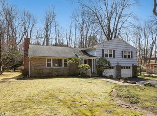 194 Loantaka Way, Madison, NJ 07940