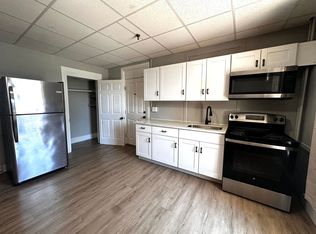 539 Pine St, Manchester, NH 03104