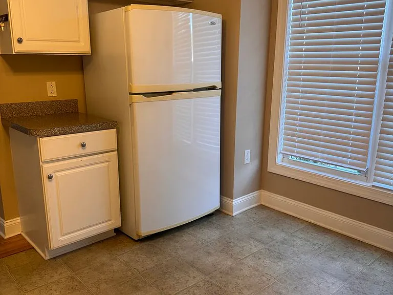 10 Shoreline Dr — Photo 10