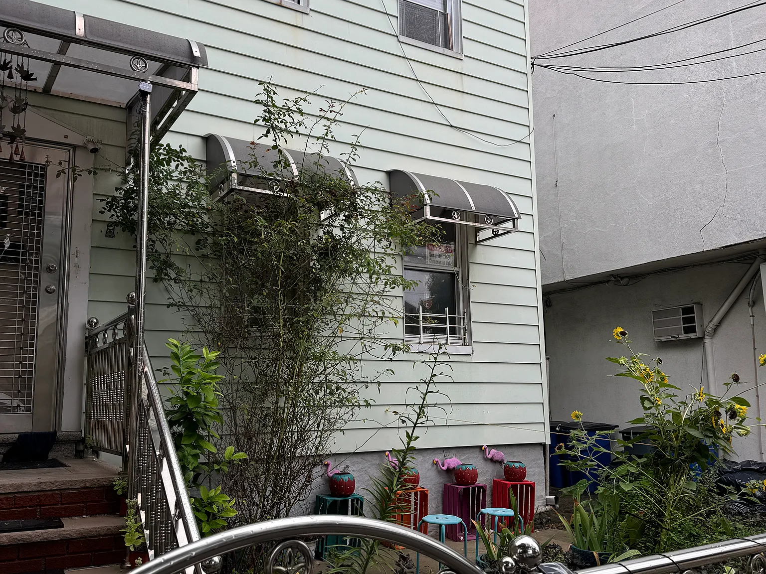 Frisby Ave, Bronx — Photo 3