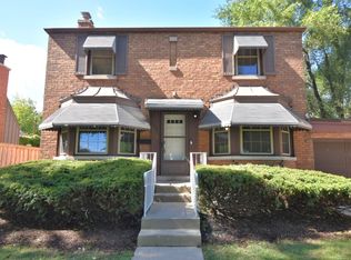11055 Shaw St, Westchester, IL 60154