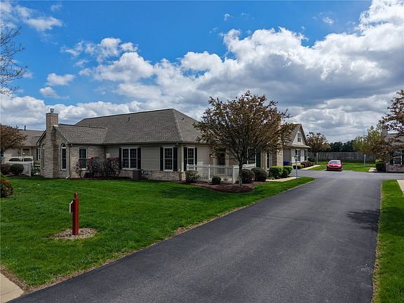 4th image of 2072 Winchester Ct