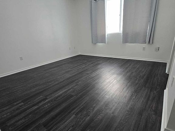4th image of 3807 Easthaven Ave