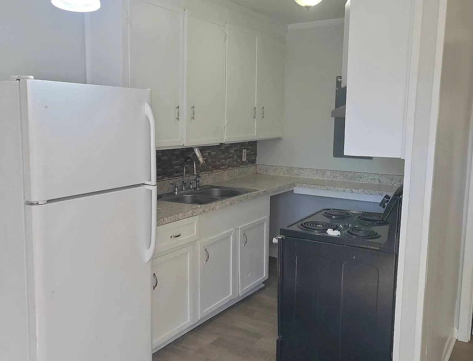 3442 Navajo St — Photo 3
