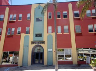 216 5th Ave N APT 300, Saint Petersburg, FL 33701