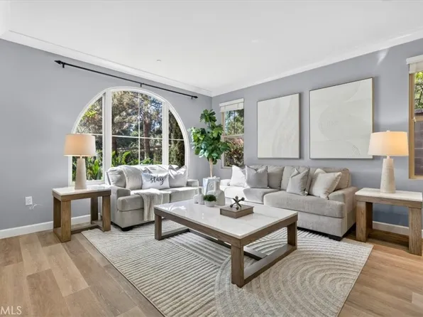 268 Overbrook, Irvine, CA 92620