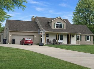 9724 Palmer Rd SW, Etna, OH 43062