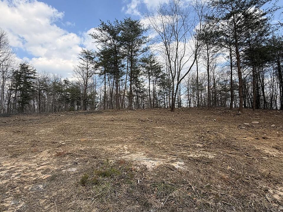 2nd image of 3 Claysville Rd