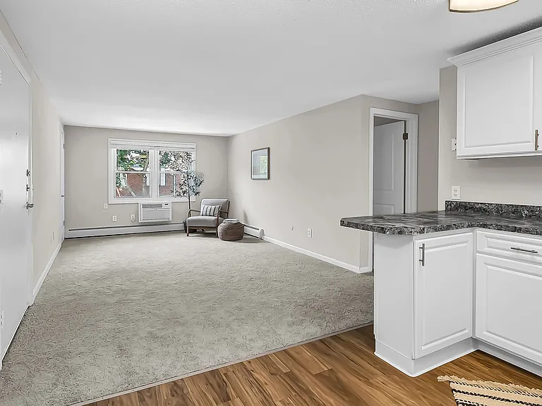 Live seamlessly with our spacious open floor plans, designed for your enjoyment so you can entertain while you cook.